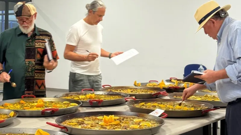 Levante-EMV: Sollana ya tiene al mejor cocinero de paella con naranja